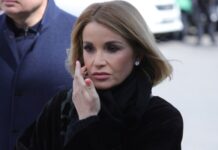 51f90a66-af4e-45d3-aba2-8d9f0a5a2f53-67e5f290