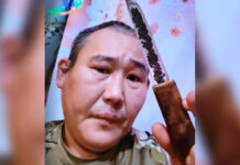 Героическая схватка якутского бойца в рукопашном бою на передовой 521c8ff6-315b-45a9-a403-67ab531bdc82-67cb76c4