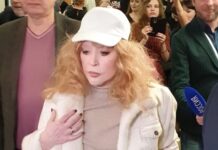 Строго секретно: Алла Пугачева неожиданно приехала в Москву и дала закрытый концерт 5b9c703e-04f0-4b39-8611-b550ddf09a65-67d2a15f