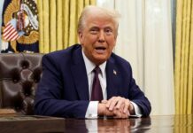 Тайная стратегия Трампа взорвала американский истеблишмент 79b299e2-5fe3-4bb9-8309-b2b0f555d68e-67e64b38