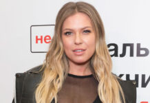 Необычный творческий союз артистов на курорте Таиланда Premiere — UN Ideal Man — Moscow