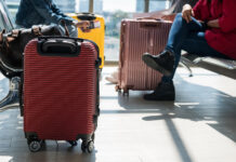 Авиаперевозчик затянул решение вопроса с поврежденным багажом юной пассажирки 847c0407-dd6a-4e59-94ab-e93add4ff2e8-67d9ab23