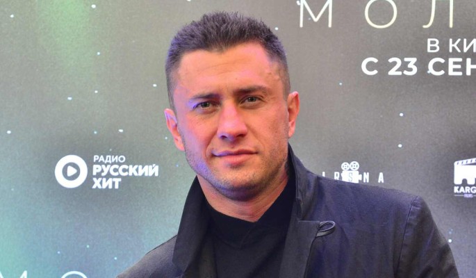 Прилучный вернулся к работе накануне рождения ребенка