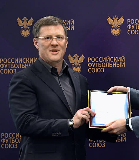 Сергея Анохина задержали вместе с правоохранителями по подозрению в попытке подкупить следователя