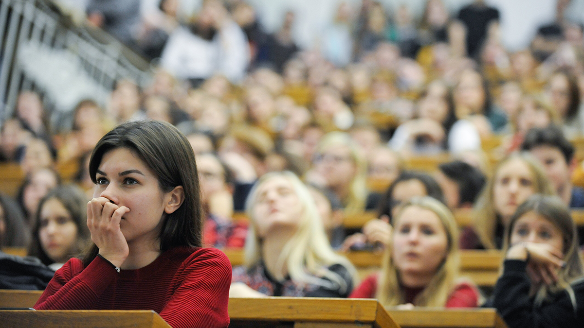 Сергей Собянин поздравил москвичей с Днем российского студенчества 