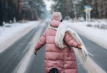 Как создать стильный и теплый образ для зимних прогулок: практичные советы эксперта d64a4a83-5ad8-412d-b33a-7892aece869c-67d50a76