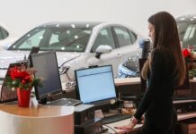 Как выбрать надежного автодилера при покупке машины f0561b78-eb40-41ef-9cae-1c4366114945-67d90d3a