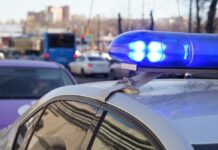 В Благовещенске военнослужащий устроил необычный новогодний инцидент с погоней f3dab8d8-229c-4054-8a67-036893ad6c5d-67c89dff