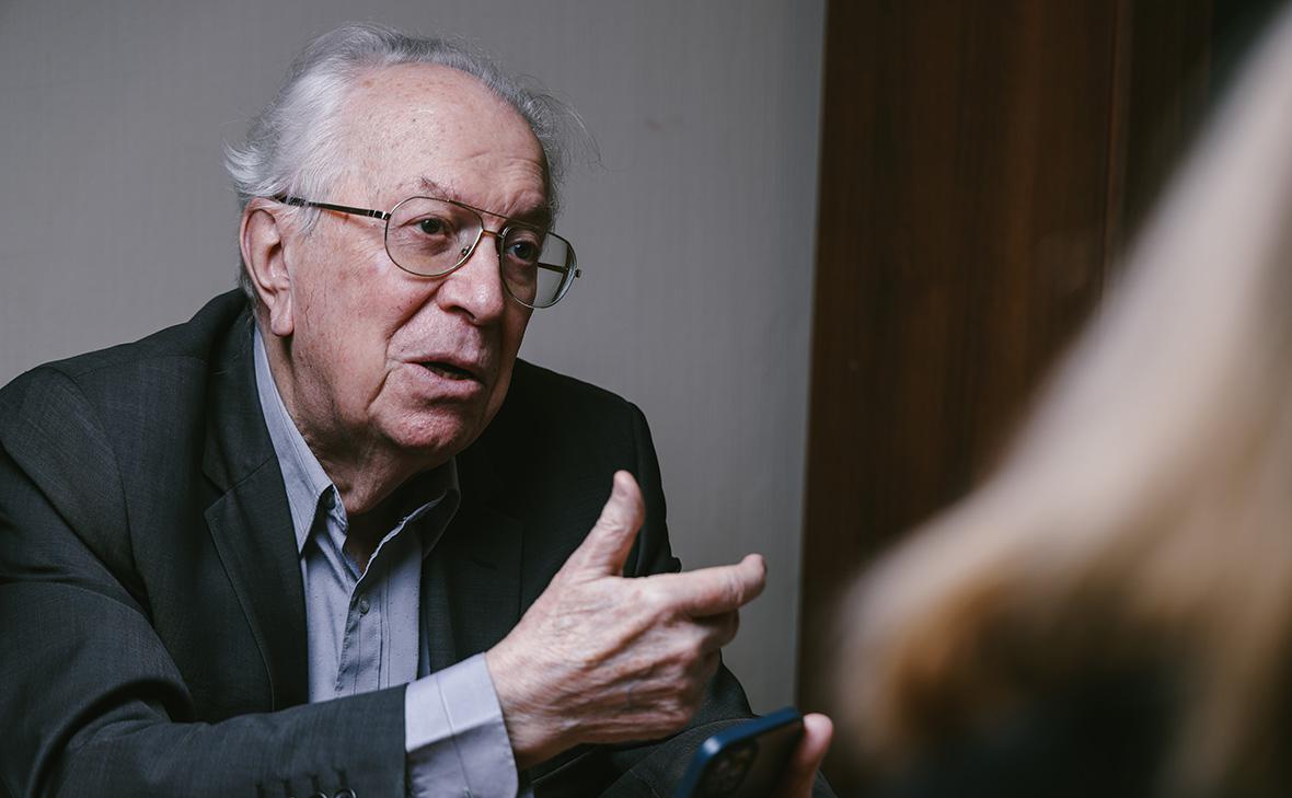 Виктор Данилов-Данильян (Андрей Любимов / РБК)