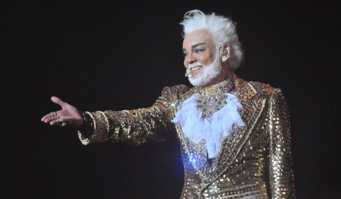 "Должна быть только у короля": Филипп Киркоров стал обладателем Примадонны