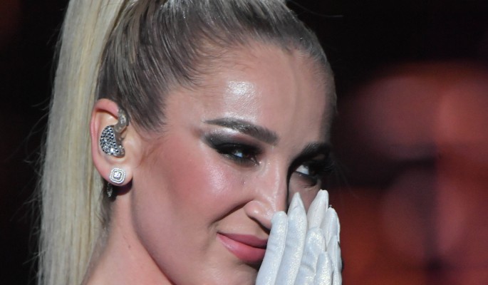 Новость о романе Бузовой и Губерниева получила развитие