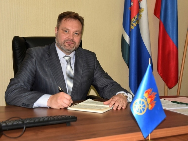 Главе Дегтярска изменили меру пресечения