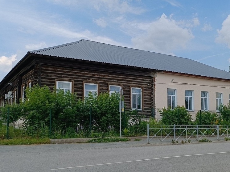 В Свердловской области продолжается реализация программы «Земский учитель»