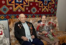 Супружеской паре из Екатеринбурга вручили медали «80 лет Победы» 9d1c431b-53fa-4702-9825-bccc43f4c949-6808de82