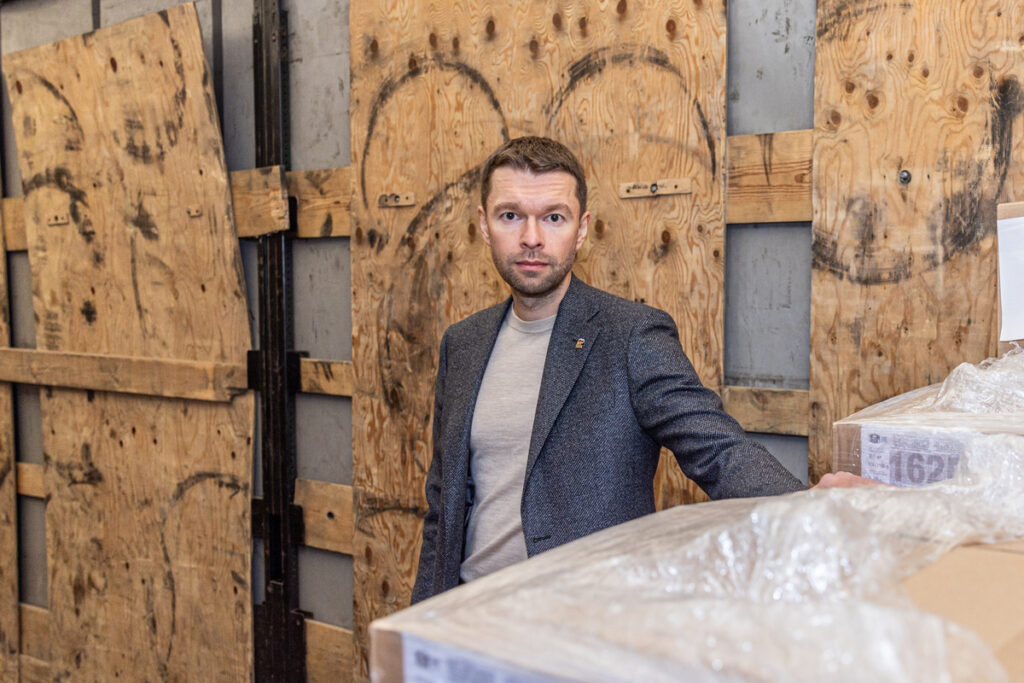 Алексей Вихарев поддерживает военнослужащих и их семьи