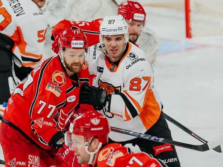 «Автомобилист» одержал волевую победу над хабаровским «Амуром»