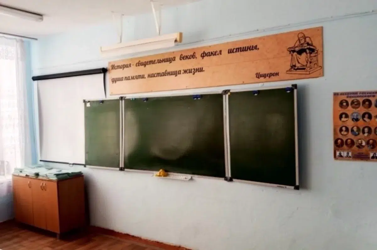 Алексей Орлов анонсировал открытие обновлённых школ №87 и №72 в Екатеринбурге-0