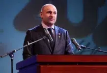 Артём Жога поддержал Дениса Паслера в стремлении развивать Свердловскую область artyom zhoga podderzhal denisa paslera v stremlenii razvivat sverdlovskuyu oblast-stanural-ru-174301895100-0