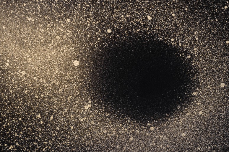 черная дыра