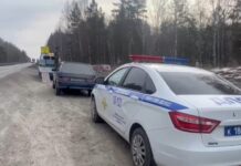 ГИБДД пресекла опасный обгон ВАЗ-2114 на Тюменском тракте в Свердловской области gibdd presekla opasnyj obgon vaz2114 na tyumenskom trakte v sverdlovskoj oblasti-stanural-ru-174334215000-0