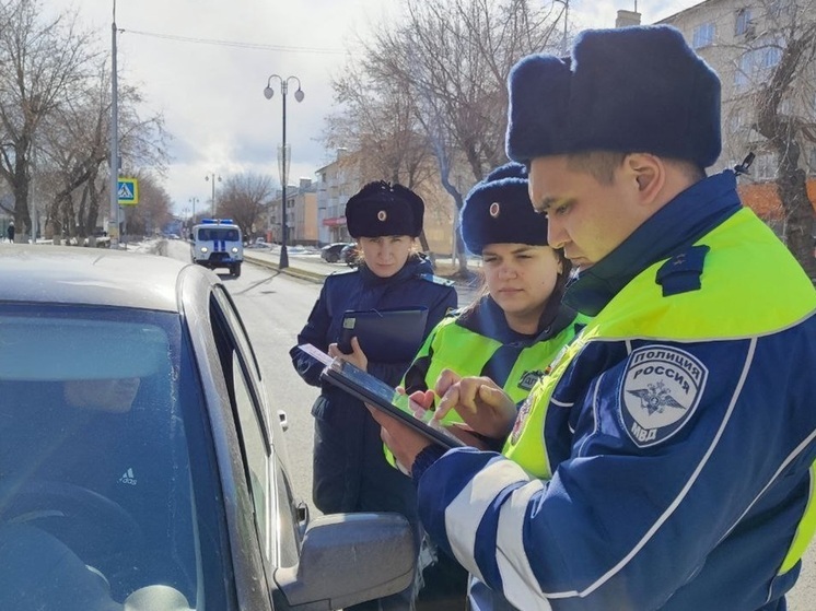 У свердловчан-должников конфисковали автомобили