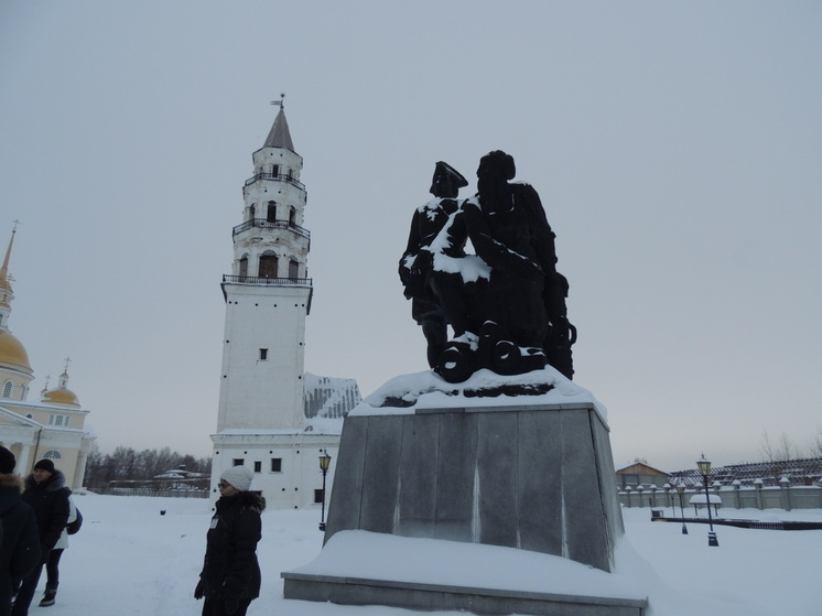 Суд рассмотрел иск об отстранении директора школы Невьянска, знавшего о буллинге
