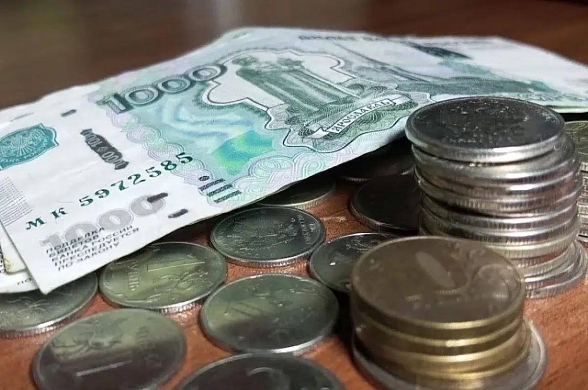 Свердловская область укрепляет социальные гарантии для молодых мам по инициативе Евгения Куйвашева-0