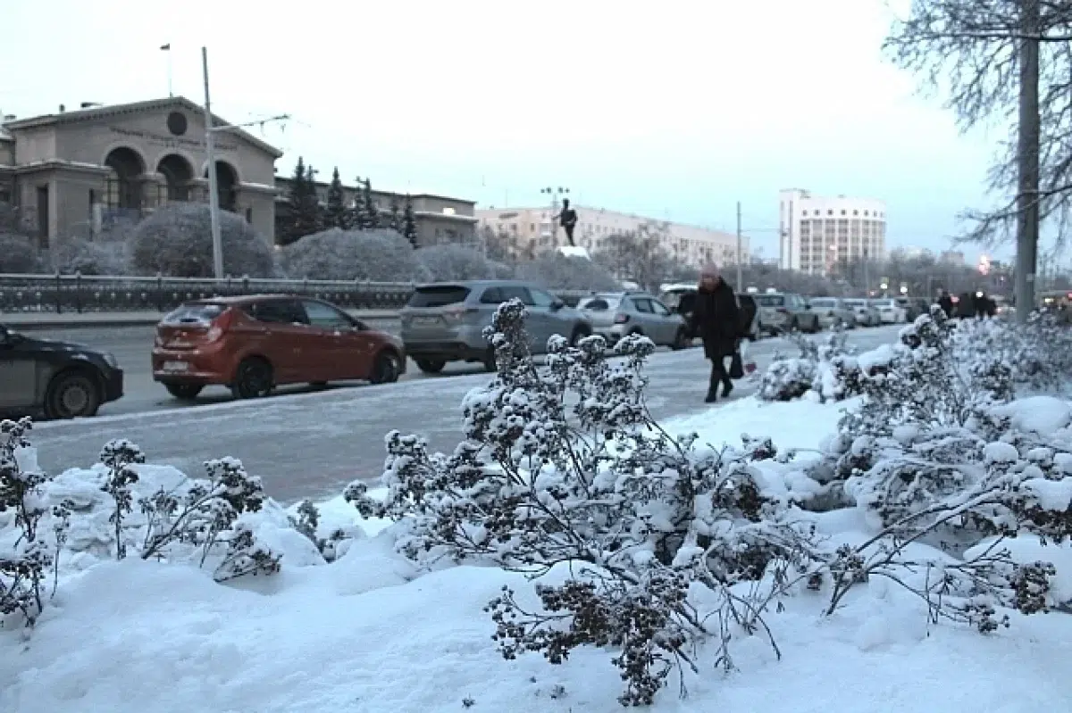 Три дня активных осадков в Екатеринбурге принесли 75% мартовской нормы-0