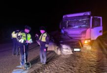 УГИБДД Свердловской области акцентирует безопасность на ЕКАД после аварии с Шевроле и Скания ugibdd sverdlovskoj oblasti akczentiruet bezopasnost na ekad posle avarii s shevrole i skaniya-stanural-ru-174305312700-0