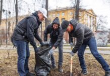 Алексей Орлов возглавил Месячник чистоты в Екатеринбурге перед юбилеем Победы aleksej orlov vozglavil mesyachnik chistoty v ekaterinburge pered yubileem pobedy-stanural-ru-174545901100-0