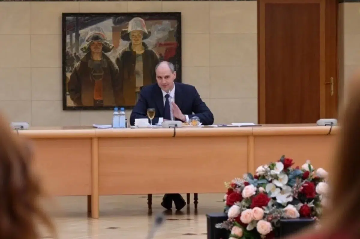 Денис Паслер оценивает перспективы развития второй линии метро в Екатеринбурге-0