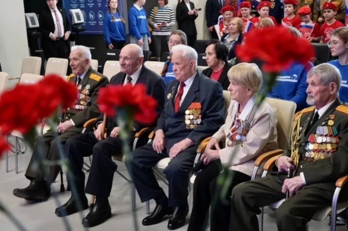 Денис Паслер организовал выплаты ветеранам Великой Отечественной войны в Свердловской области-0