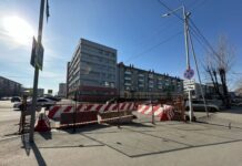 Вадим Шумков призывает жителей Кургана и области активно сообщать о проблемах дорог vadim shumkov prizyvaet zhitelej kurgana i oblasti aktivno soobshhat o problemah dorog-stanural-ru-174360054500-0