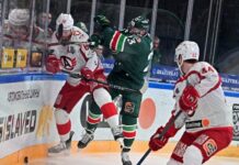 Яркий матч Кубка Гагарина между Автомобилистом и Ак Барсом в Екатеринбурге yarkij match kubka gagarina mezhdu avtomobilistom i ak barsom v ekaterinburge-stanural-ru-174404919600-0