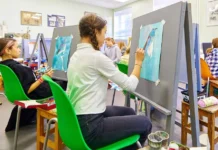 Алексей Фурсин анонсировал набор в детские школы искусств в Москве aleksej fursin anonsiroval nabor v detskie shkoly iskusstv v moskve-stanural-ru-174738223700-0