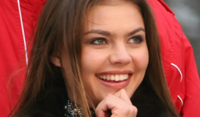 "Жизнь на 180 градусов": астролог предупредила Алину Кабаеву о рисках