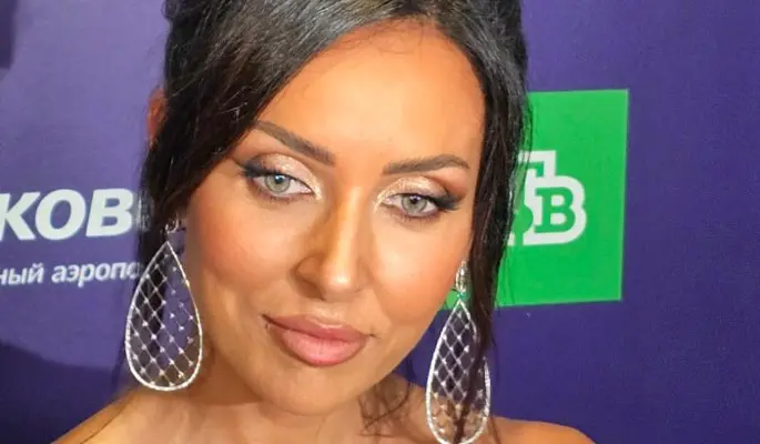 Как будто бухает месяцами: 41-летнюю Алсу без фильтов и ретуши приняли за бабушку