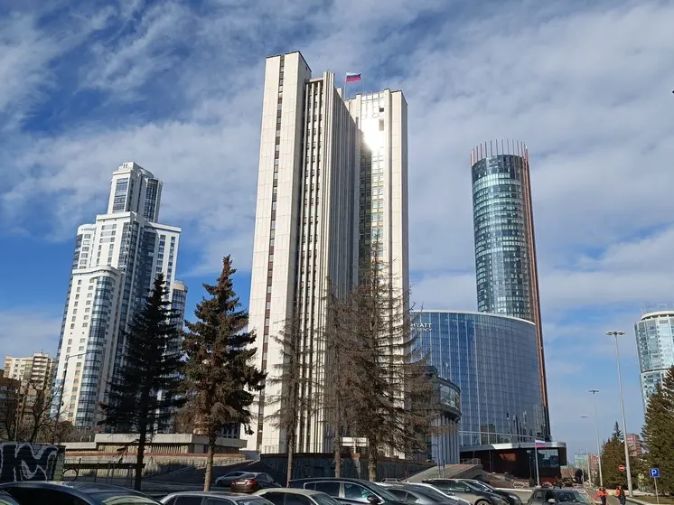 Денис Паслер потребовал активизировать привлечение инвестиций