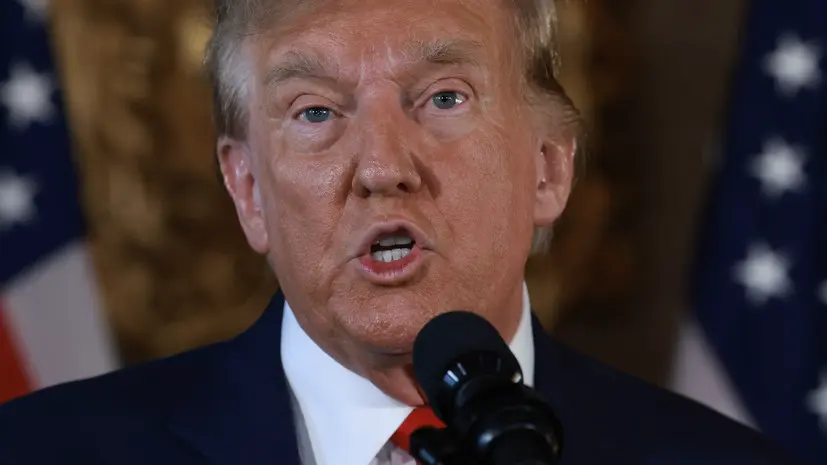 Песков объяснил «эмоциональной перегрузкой» критику Трампа в адрес Путина