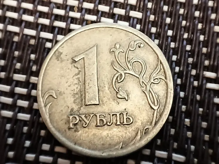 Свердловские мужчины старше 36 лет стали чаще покупать парфюмерию онлайн