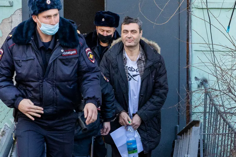 федеральная служба судебных приставов, фссп, суд, Самсонов Артем Анатольевич Илья Аверьянов, ИА PrimaMedia