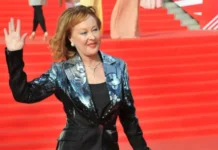 Лариса Удовиченко, Алла Пугачева и Земфира обсуждают новые страны и перемены larisa udovichenko alla pugacheva i zemfira obsuzhdayut novye strany i peremeny-stanural-ru-174764101900-0