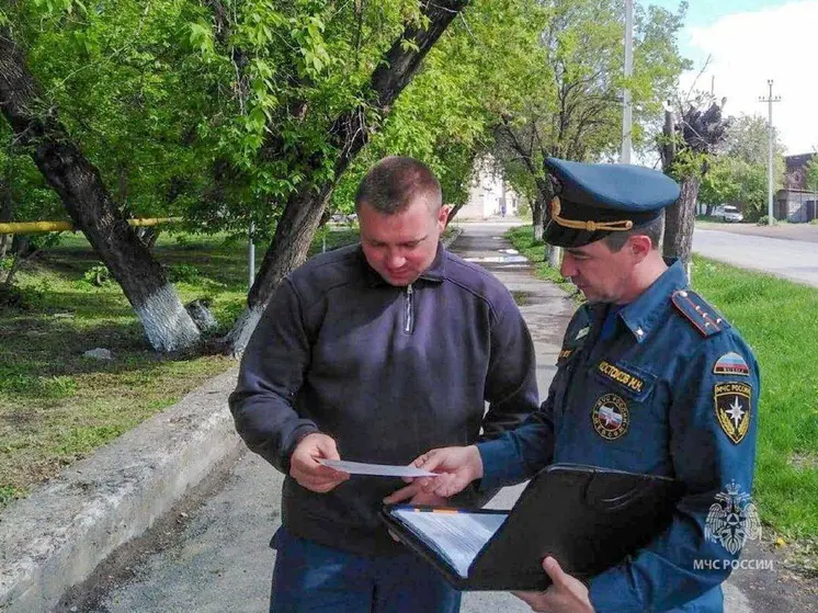 Сотрудники МЧС проводят противопожарные рейды в Зауралье