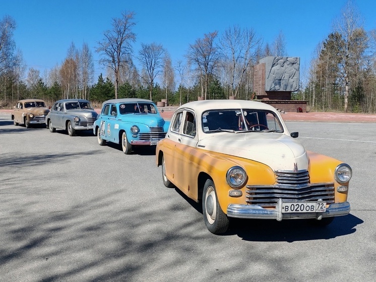 Участники медиаэкспедиции «Победа в наших сердцах» почтили память погибших на Невском пятачке