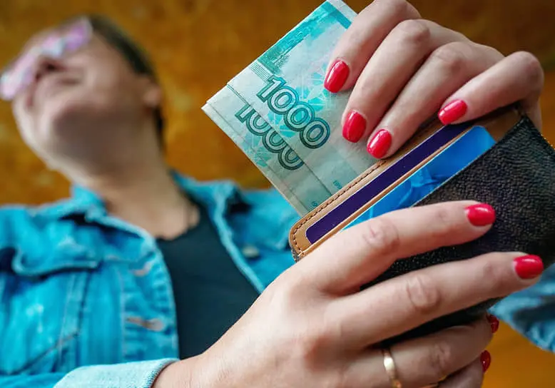 «Монетная неделя» в Москве и Санкт-Петербурге вернула 242 млн рублей в оборот-0