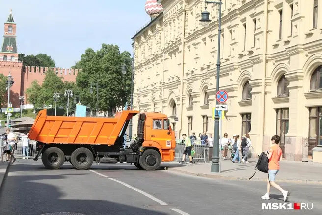 Напоминаем о масштабных перекрытиях из-за забега и концерта | Источник: Татьяна Спиридонова / MSK1.RU