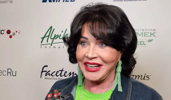 Надежда Бабкина предложила Михаилу Ефремову работу в своем театре