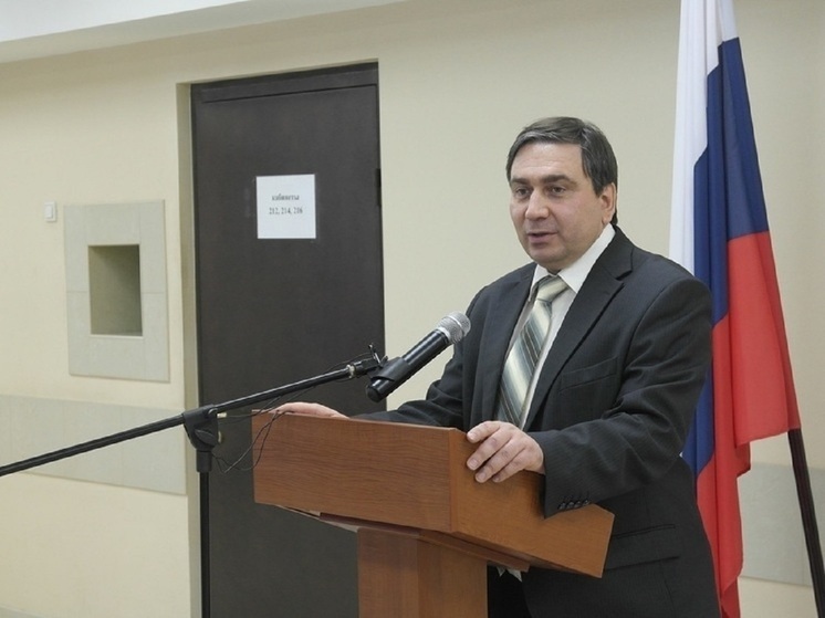 Бывший министр ЖКХ Свердловской области просит отправить его на фронт из СИЗО