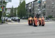 osvyashhenie perekrestka ulicz krivolapova i pushkina proshlo s uchastiem mitropolita daniila-stanural-ru-174713946600-0