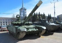 Парад Победы в Екатеринбурге вводит временные ограничения на проспекте Ленина parad pobedy v ekaterinburge vvodit vremennye ogranicheniya na prospekte lenina-stanural-ru-174663606500-0